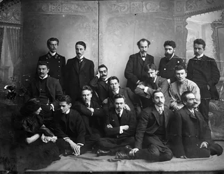 Scrittore e poeta russo Andrei Bely con autori simbolisti