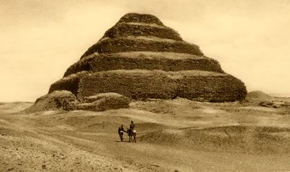 Saqqara - La piramide a gradoni