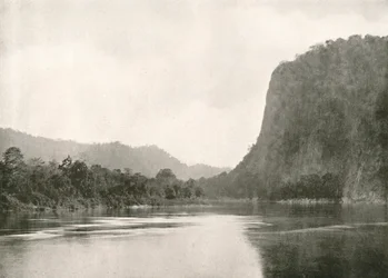 Secondo Defile sul fiume Irrawaddy, vicino a Bhamo