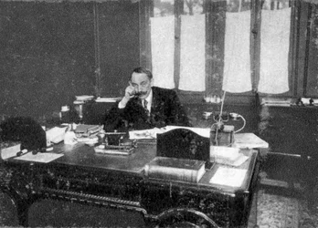 Serge Voronoff, chirurgo francese di origine russa, 1923
