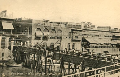 Vista Laterale del Ponte Whiteley, Bassora, c1918-c1939