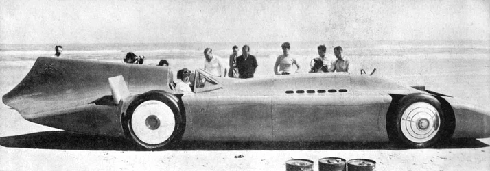 Sir Malcolm Campbell 1885-1948 in Bluebird, Daytona Beach, Florida, 7 marzo 1935, 1936
