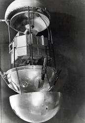 Sputnik 1, satellite russo, 1957