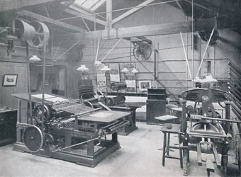 Fondazione Scuola St. Bride. Sala delle macchine da stampa, 1917