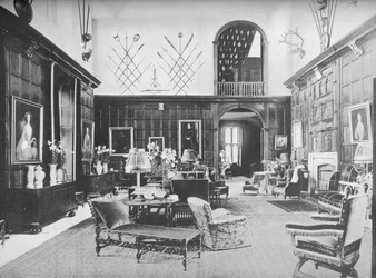 Sutton Place, Surrey - Il Lord Northcliffe, 1910