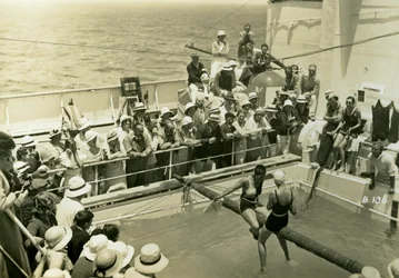 Piscina a bordo della RML Atlantis, c1929-c1939