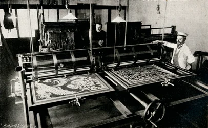 Macchina per il taglio delle carte elettrica di Szczepanik, c1903