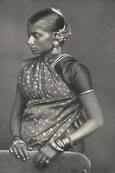 Tamulin con gioielli, 1926