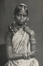 Tamulin con gioielli, 1926