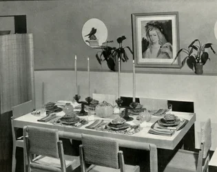 La sala da pranzo - Carole Stupell, Ltd., 1941