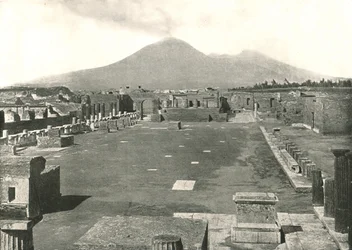 Il Foro di Pompei e il Vesuvio, Italia, 1895