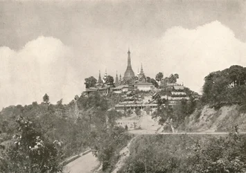 La Grande Pagoda, Moulmein, 1900