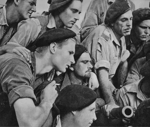 I predoni 1942