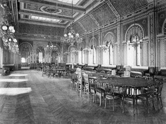 Il salone della roulette, Monte Carlo, Monaco, c1910