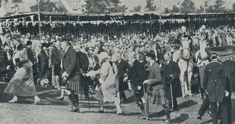 La Famiglia Reale in Scozia, c1930