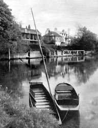 Il Tamigi vicino a Weybridge, Surrey, Inghilterra, 1924-1926