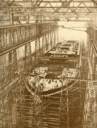 Il Transatlantico Doric della White Star Line in Costruzione