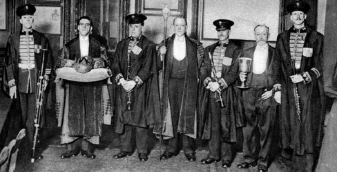 La cerimonia annuale di elezione di un nuovo maestro alla Saddlers Company, Londra, 1926-1927