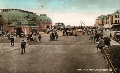 Il padiglione sul molo, Worthing, West Sussex, inizio XX secolo