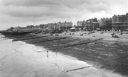 La facciata del mare occidentale, Worthing, West Sussex, c1900s-c1920s