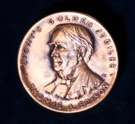 Thomas Alva Edison, fisico e inventore americano, 1929