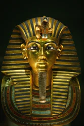 Maschera funeraria di Tutankhamon, Il Cairo, Egitto