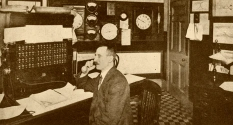 Ufficio dei controllori del traffico, Metropolitana di Londra, 1930
