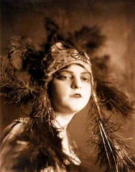 Vera Nemchinova, ballerina russa, anni 1910