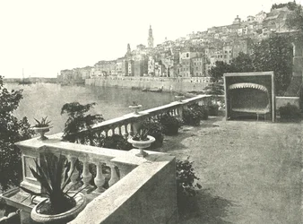 Veduta della città dalla baia, Mentone, Francia, 1895