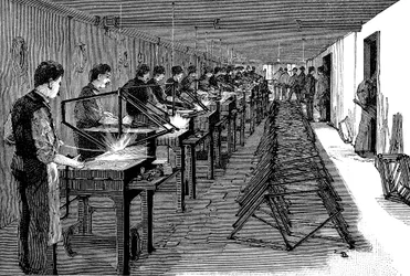 Saldatura di telai di biciclette in una fabbrica americana, 1900
