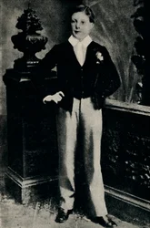 Winston Churchill a Harrow, c1887, 1945