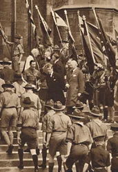 Con i Boy Scout a Windsor, 1937