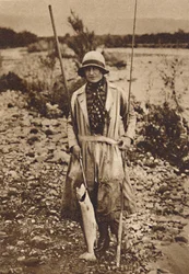 Con una cattura a Tokanu, Nuova Zelanda, c1927
