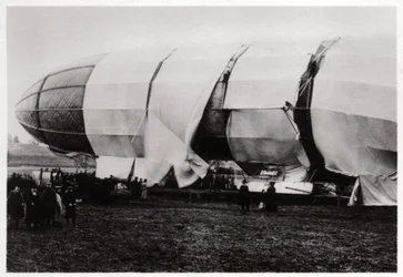 Zeppelin LZ2 dopo la sua distruzione, 1906 1933