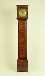 Orologio a pendolo in noce di Carlo II, di Charles Gretton (fl.1672-1733)