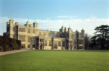 Vista esterna da nord-ovest, Audley End, Essex