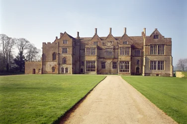 Vista esterna del castello di Broughton, Oxfordshire