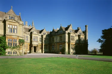 Vista esterna della parte centrale della casa, Corsham Court, Wiltshire