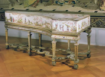Clavicembalo, figure cinesi su sfondo laccato bianco del laboratorio Dagly, possibilmente Gerard Dagly, 1710