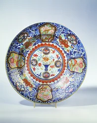 Grande piatto Imari, periodo Genroku