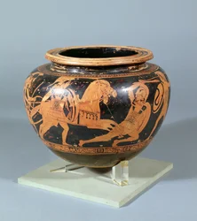 Cratere per mescolare (Dinos), decorato con rilievo in bianco e nero raffigurante una scena di battaglia eroica, opera del pittore di Altamura, 450 a.C.
