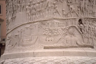 Un Porto Romano e la Costruzione di un Campo Romano, dalla Colonna di Traiano, II secolo d.C. (pietra scolpita) (dettaglio)