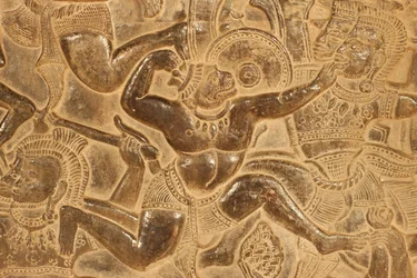 Angkor Wat. Dettaglio della scultura in rilievo dalla Battaglia di Kurukshetra, Siem Reap, Cambogia
