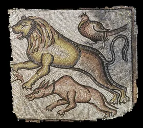 Animali. Mediterraneo orientale, fine V-VI secolo. Cubi di marmo e calcare. Museo del Louvre