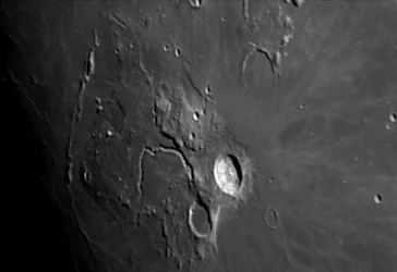 Cratere Aristarchus