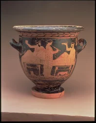 Cratere a campana a figure rosse attiche decorato con una scena di simposio di due figure reclinate e un suonatore di flauto in piedi, greco, c.440-430 a.C.