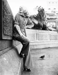 Completo pantalone a quadri, ottobre 1972