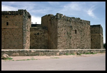 Mura della fortezza, c.12°-13° secolo