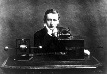 Guglielmo Marconi, pioniere della radio italiana, c. 1900