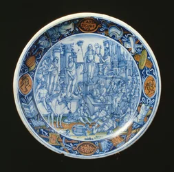 Piatto di maiolica decorato con l